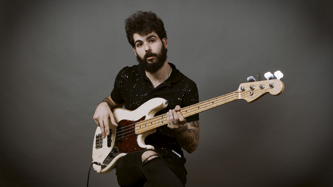Ejercicios - Groove #4: Dedos en B